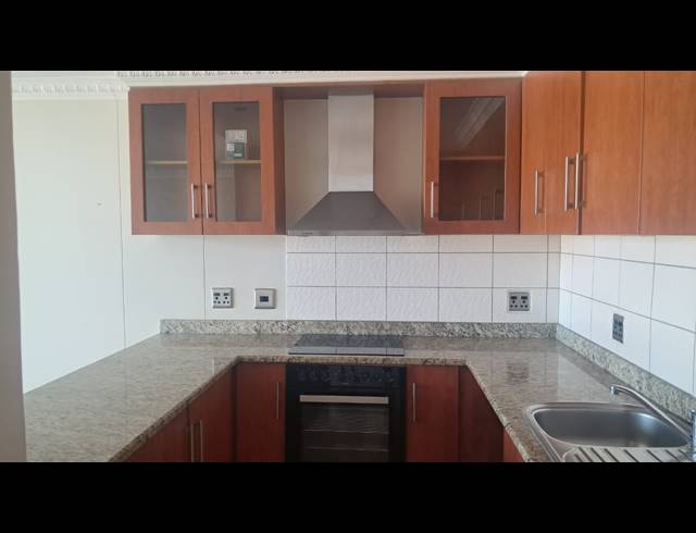 1 BEDROOM FLAT TO LET IN POINT WATERFRONT